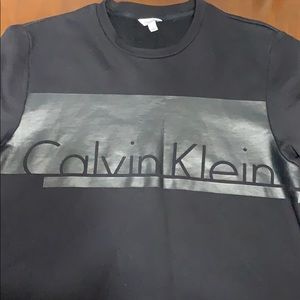 Black Calvin Klein sweatshirt